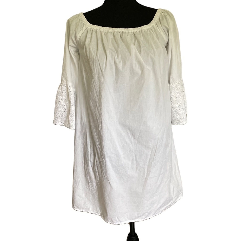 no Comment  size medium boutique style off-shoulder loose fit tunic top